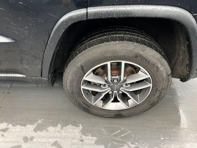 used 2019 Jeep Grand Cherokee car, priced at $18,500