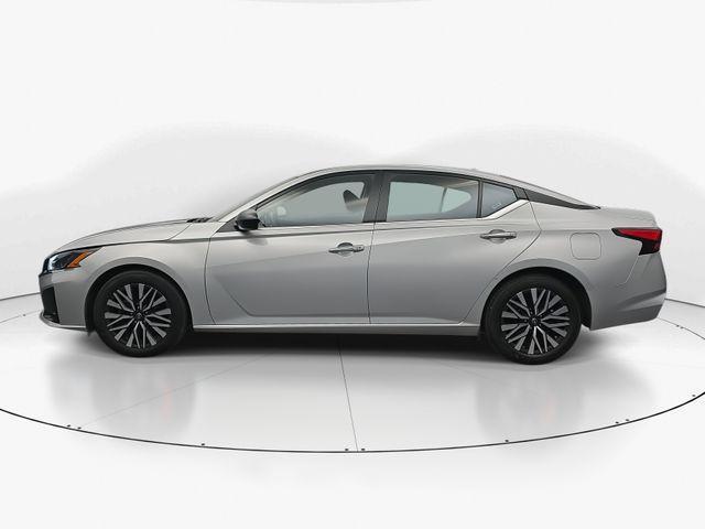 used 2024 Nissan Altima car, priced at $20,900