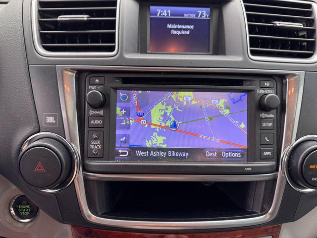 used 2013 Toyota Highlander car, priced at $16,900