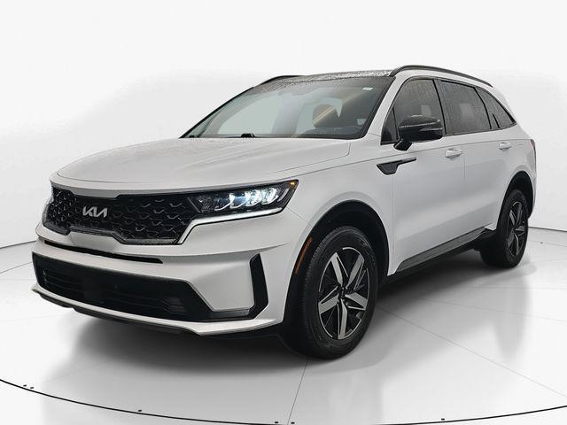 used 2022 Kia Sorento car, priced at $25,900