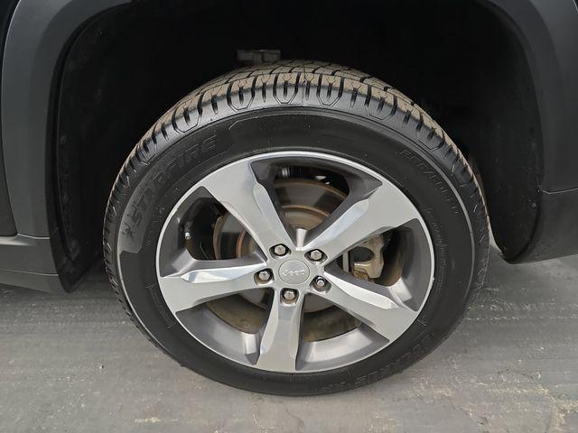 used 2021 Jeep Grand Cherokee L car, priced at $28,200