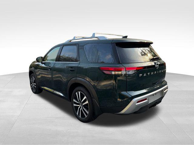 used 2024 Nissan Pathfinder car, priced at $37,900