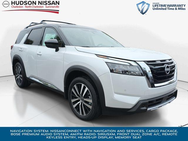new 2025 Nissan Pathfinder car, priced at $44,159