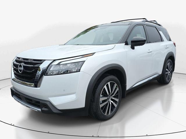 new 2025 Nissan Pathfinder car, priced at $44,159