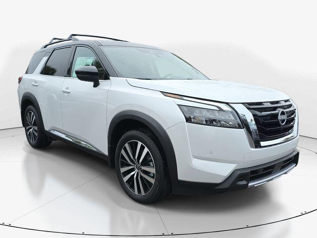 new 2025 Nissan Pathfinder car, priced at $44,159