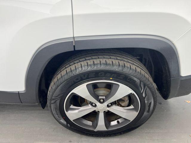 used 2019 Jeep Cherokee car, priced at $20,832