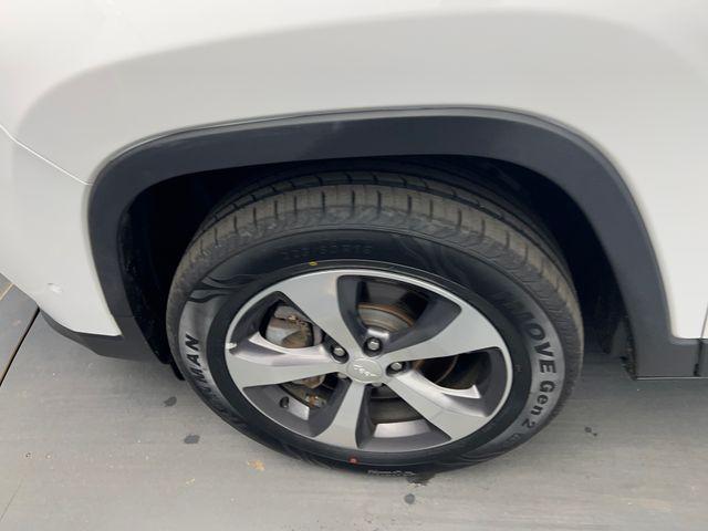 used 2019 Jeep Cherokee car, priced at $20,832