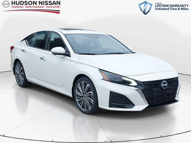new 2025 Nissan Altima car, priced at $33,991