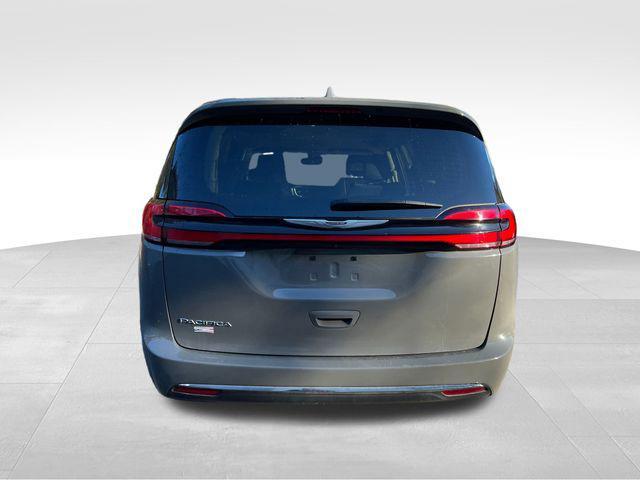 used 2022 Chrysler Pacifica car, priced at $20,777