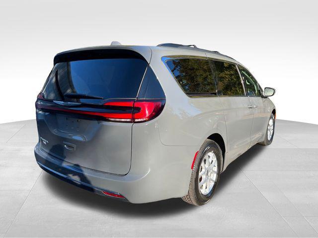 used 2022 Chrysler Pacifica car, priced at $20,777