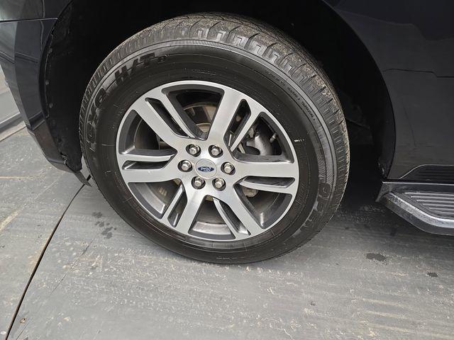 used 2023 Ford Expedition car, priced at $43,800
