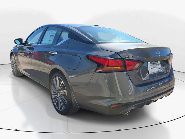new 2025 Nissan Altima car, priced at $33,729