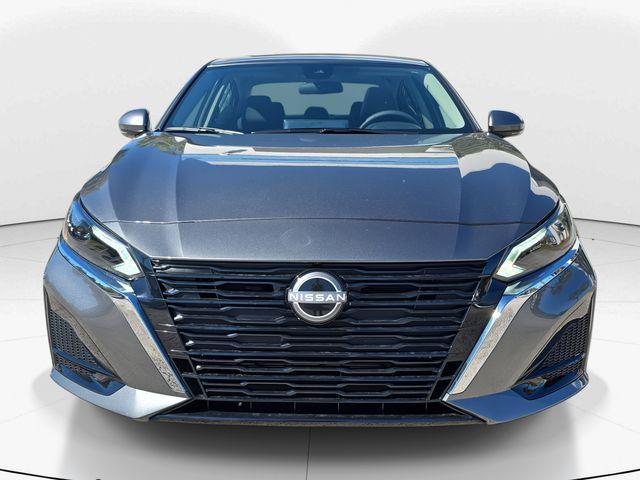 new 2025 Nissan Altima car, priced at $33,729