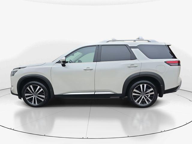 used 2024 Nissan Pathfinder car, priced at $38,500