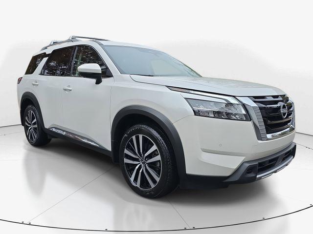 used 2024 Nissan Pathfinder car, priced at $38,500
