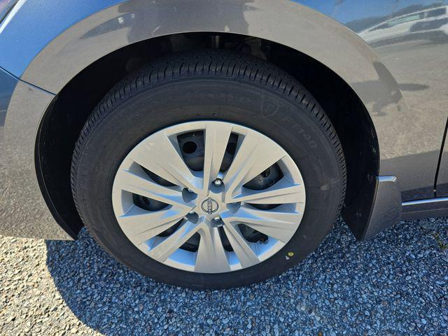 new 2025 Nissan Sentra car, priced at $22,051