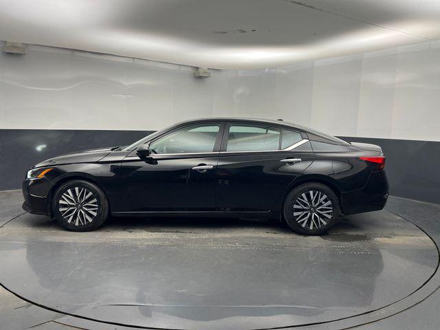 used 2024 Nissan Altima car, priced at $22,500