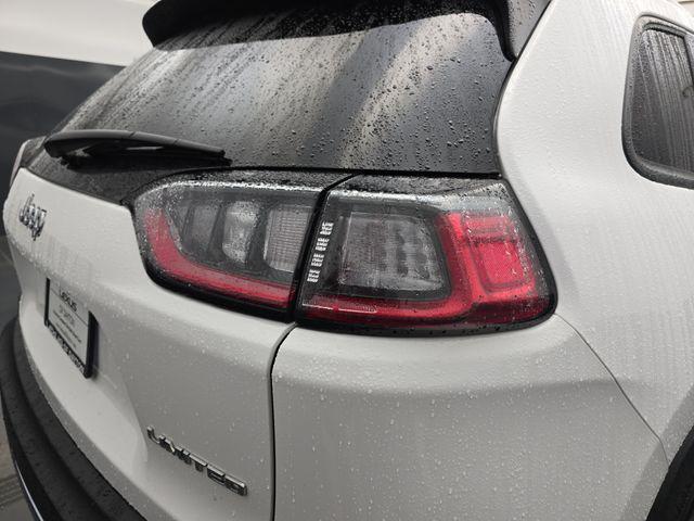 used 2022 Jeep Cherokee car, priced at $22,900