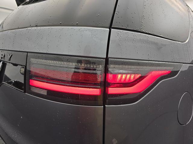 used 2021 Land Rover Discovery car, priced at $31,500