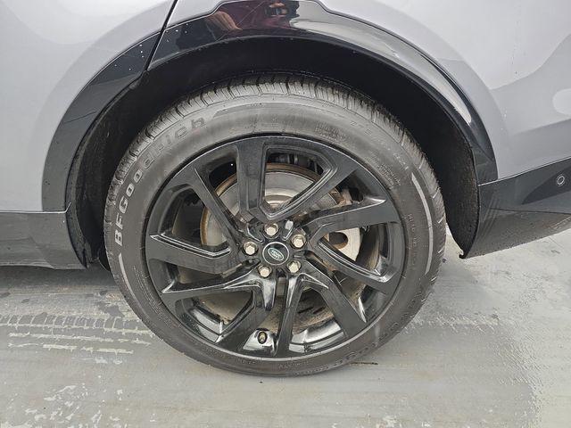 used 2021 Land Rover Discovery car, priced at $31,500