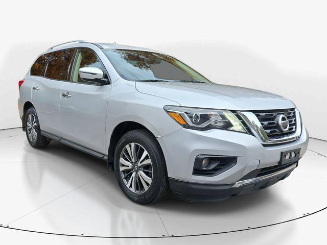 used 2020 Nissan Pathfinder car, priced at $8,500