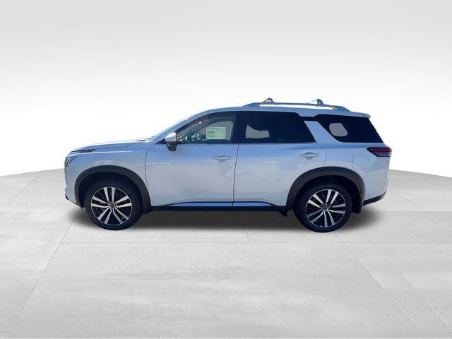 new 2025 Nissan Pathfinder car, priced at $45,943