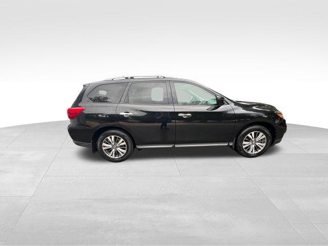 used 2020 Nissan Pathfinder car, priced at $19,419