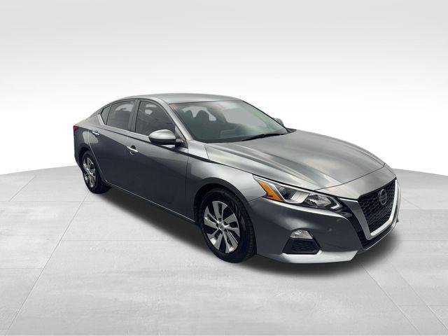 used 2019 Nissan Altima car, priced at $12,777