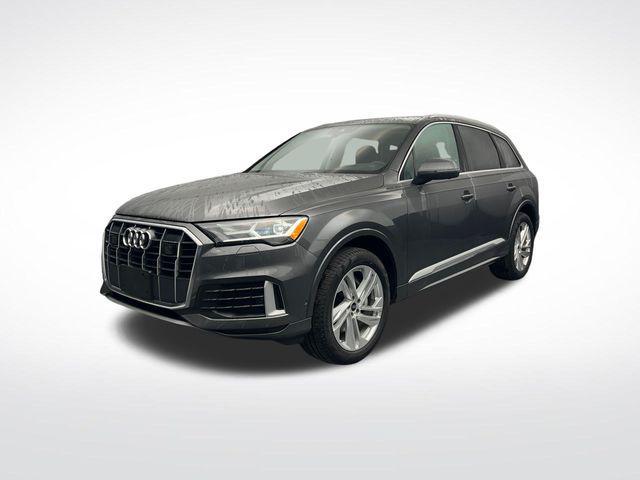 used 2022 Audi Q7 car, priced at $38,100