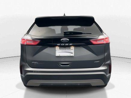 used 2024 Ford Edge car, priced at $19,300