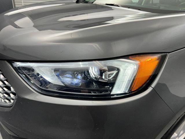 used 2024 Ford Edge car, priced at $19,300