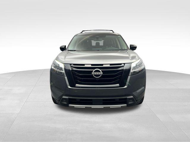 used 2023 Nissan Pathfinder car, priced at $32,998