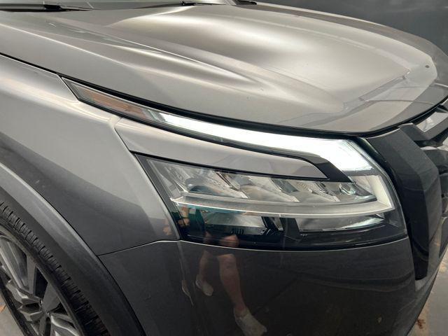 used 2023 Nissan Pathfinder car, priced at $32,998