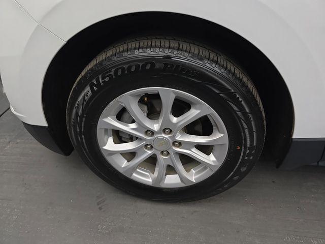 used 2021 Chevrolet Equinox car, priced at $18,400