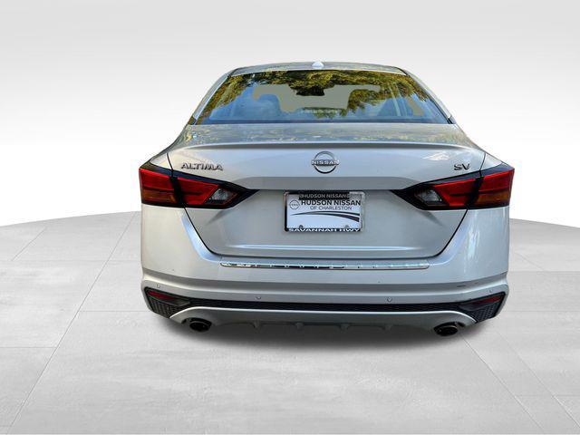 used 2023 Nissan Altima car, priced at $22,322