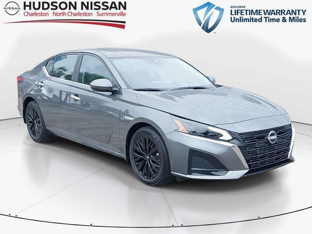 new 2025 Nissan Altima car, priced at $28,661