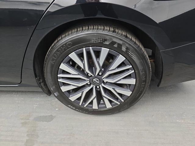 used 2024 Nissan Altima car, priced at $19,500
