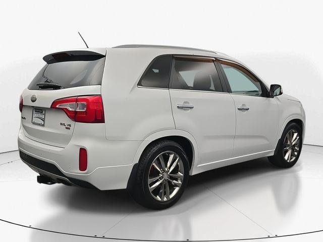 used 2014 Kia Sorento car, priced at $9,900