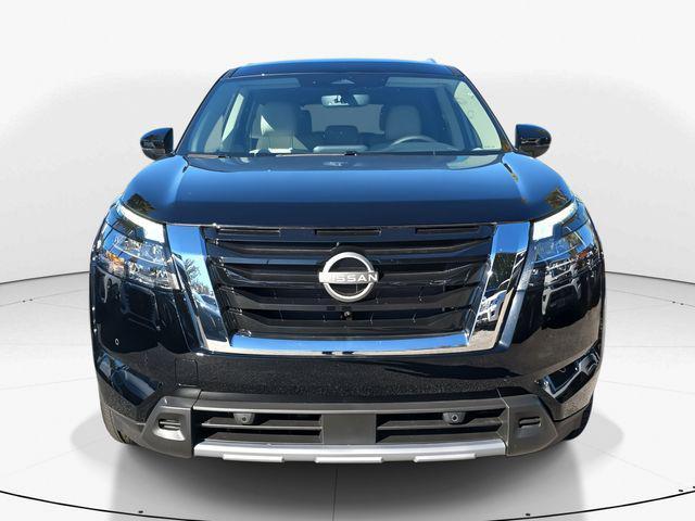 new 2025 Nissan Pathfinder car, priced at $36,814