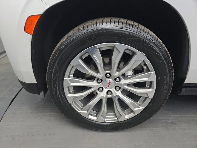 used 2023 GMC Yukon car, priced at $66,100