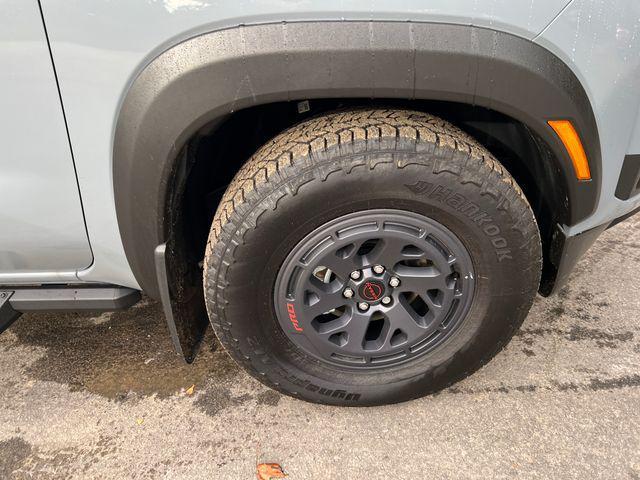 new 2025 Nissan Frontier car, priced at $39,964