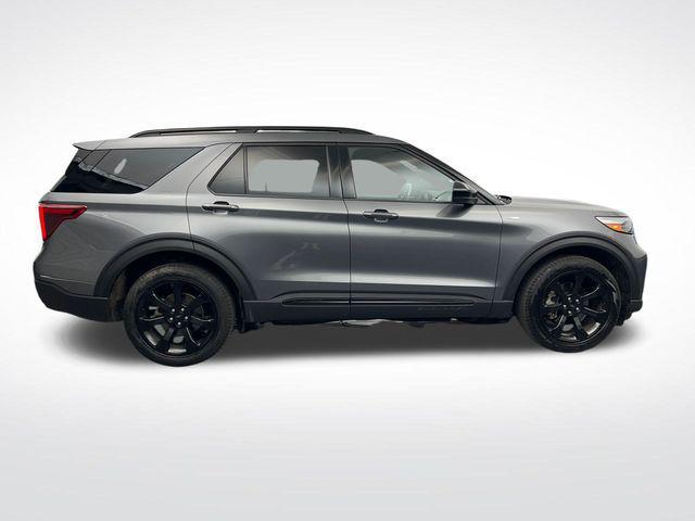 used 2024 Ford Explorer car, priced at $38,500
