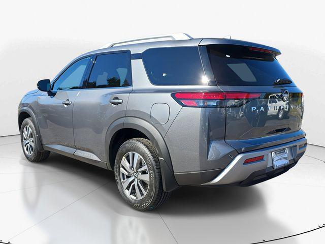 new 2025 Nissan Pathfinder car, priced at $36,448
