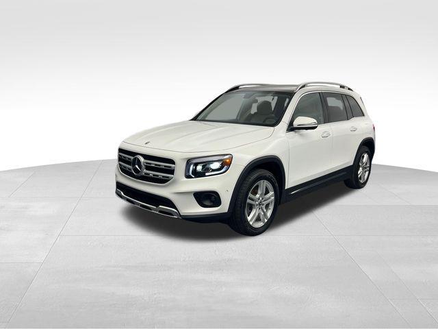 used 2023 Mercedes-Benz GLB 250 car, priced at $32,222