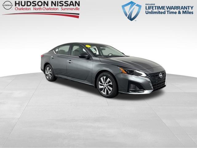new 2025 Nissan Altima car, priced at $26,957