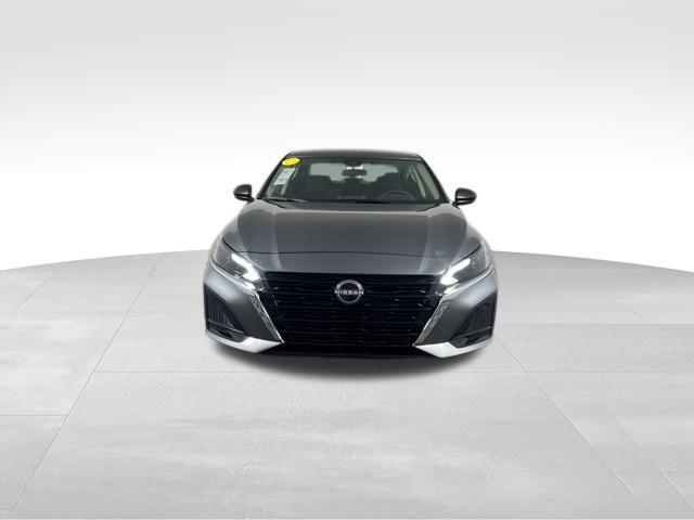 new 2025 Nissan Altima car, priced at $26,957