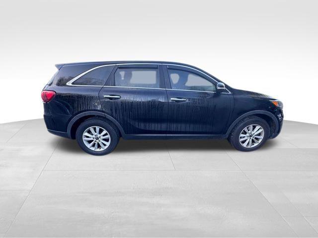 used 2019 Kia Sorento car, priced at $15,600