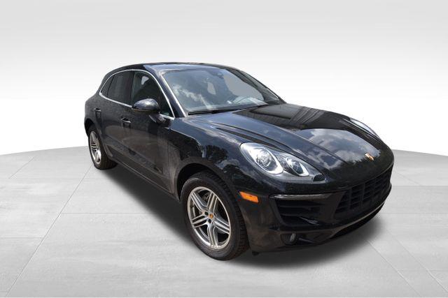 used 2018 Porsche Macan car, priced at $34,984