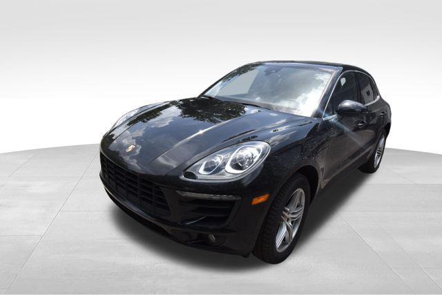 used 2018 Porsche Macan car, priced at $34,984