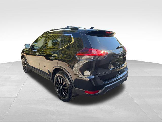 used 2018 Nissan Rogue car, priced at $15,777